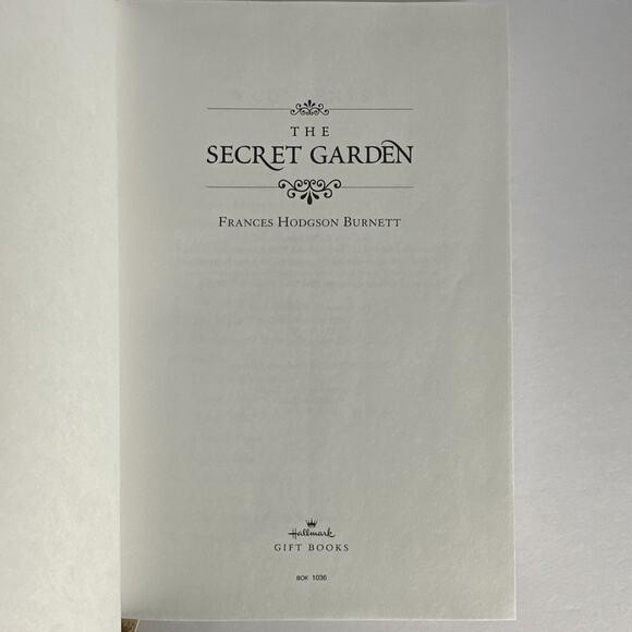 The Secret Garden 2001 Hallmark Gift Books by Frances Hodgson Burnett Felt Cover - Picture 8 of 9